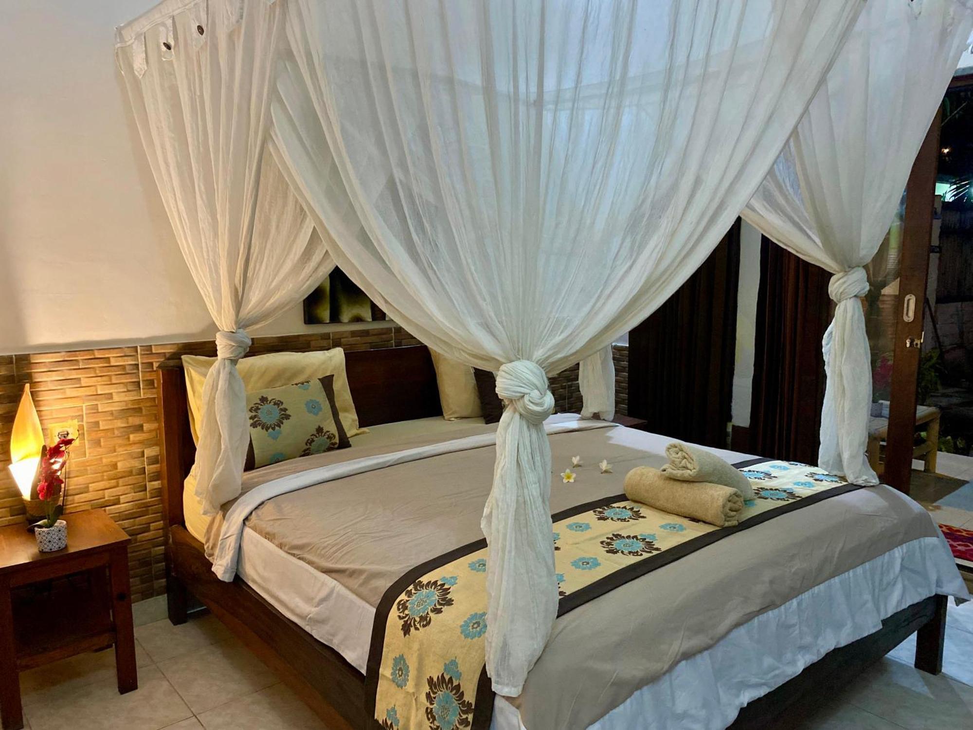 Zoe Bungalows Gili Trawangan Extérieur photo